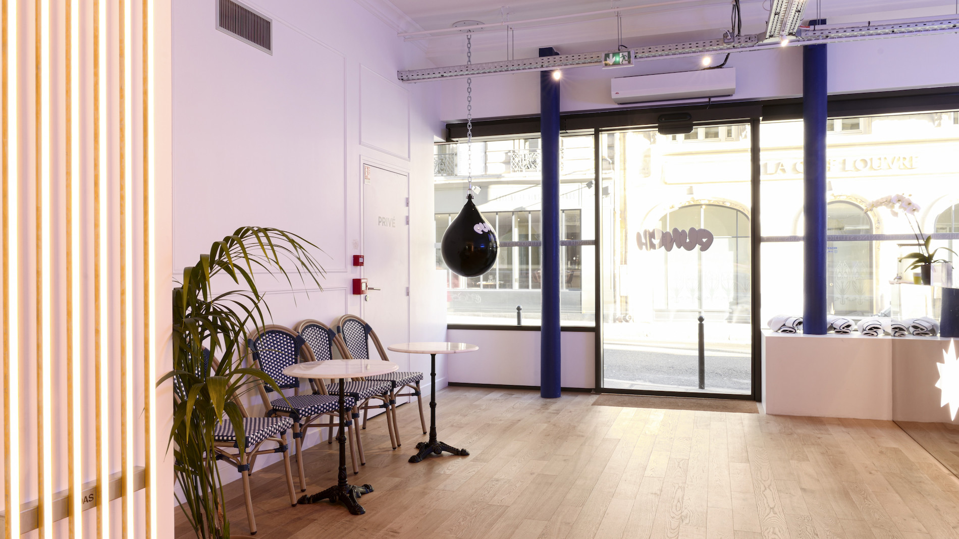 Entrée studio de boxe