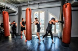 Cours de boxe débutant : guide complet
